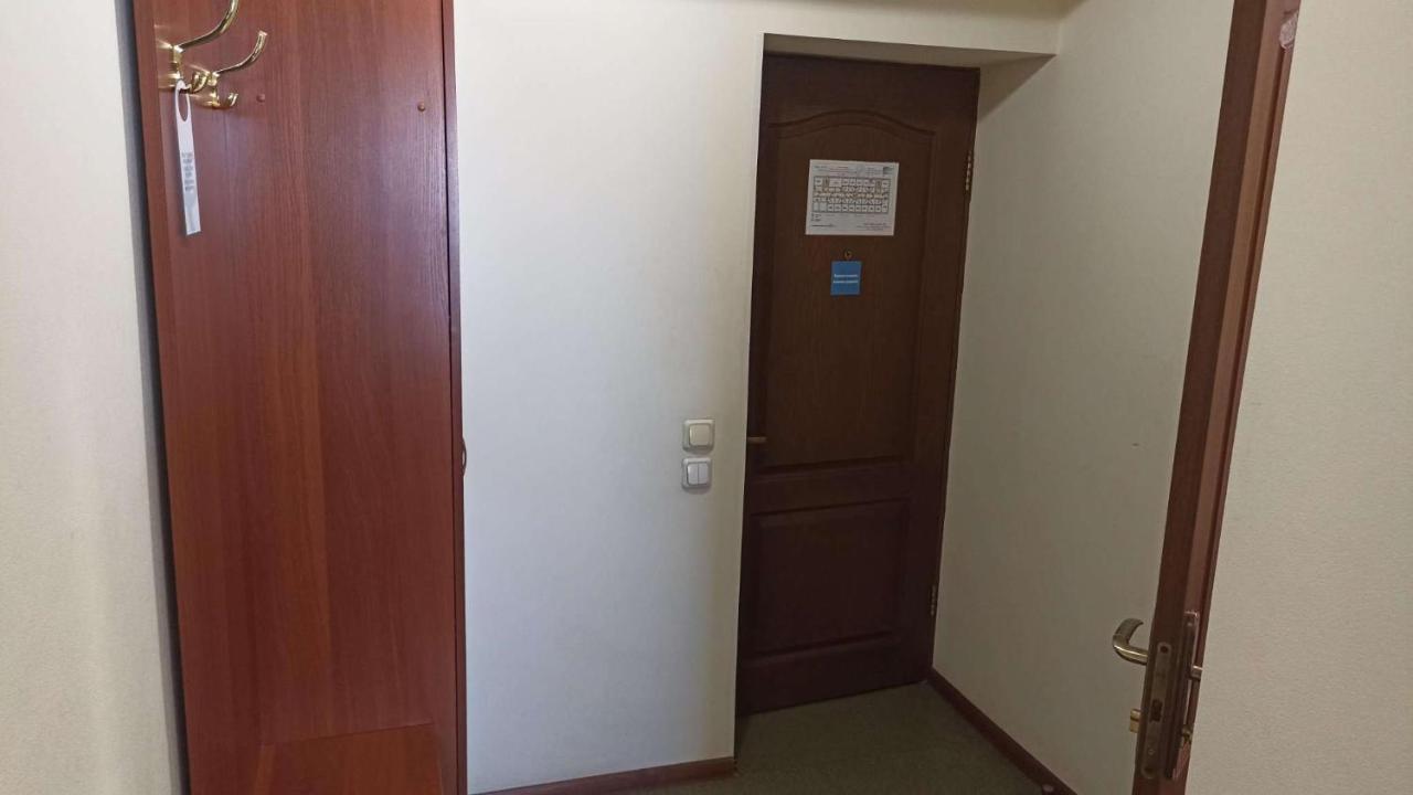 Raziotel Krivoi Rog Exterior foto