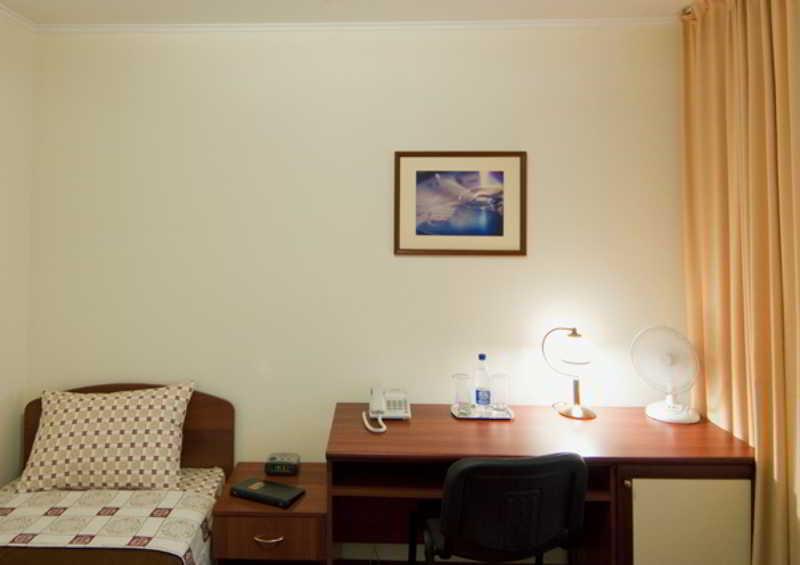 Raziotel Krivoi Rog Exterior foto