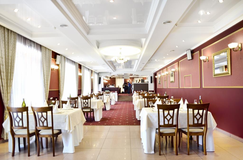 Raziotel Krivoi Rog Exterior foto