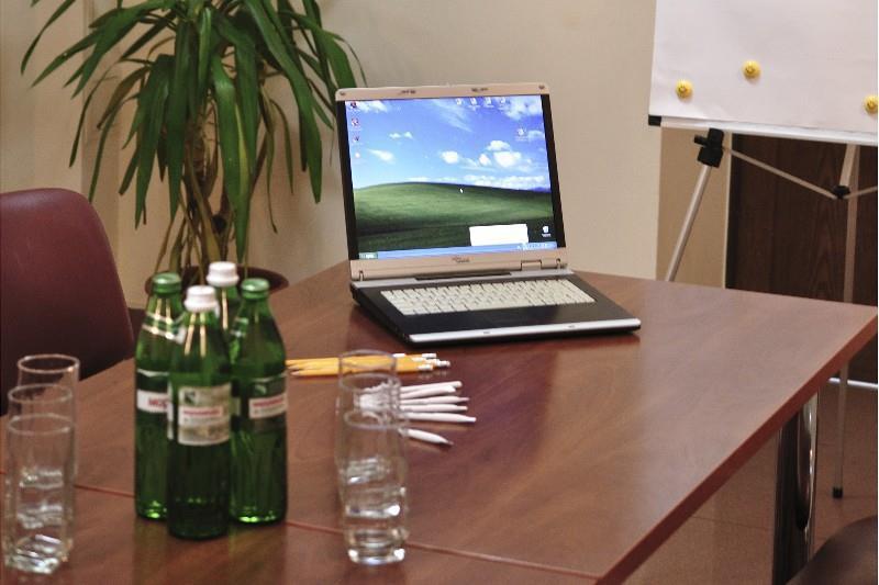 Raziotel Krivoi Rog Facilități foto